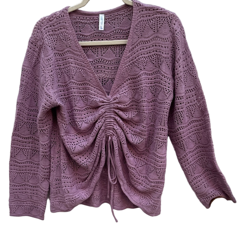 V Neck Sweater - Crop Sweater - Pretty! Size Large
